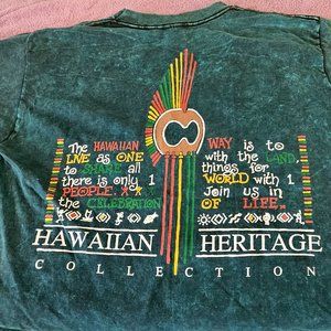 Vintage  Hawaiian Heritage t-shirt